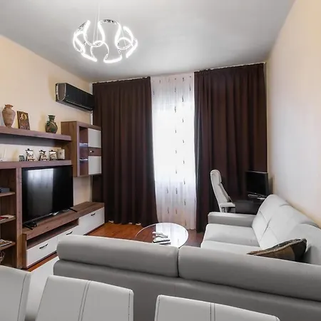 Apartment National Palace Of Culture View - Spacious 1-bd Flat *